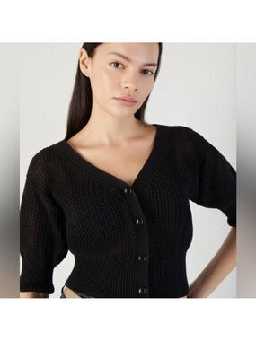 Like New MARELLA Black Crop Sweater Size M Puff Sleeve